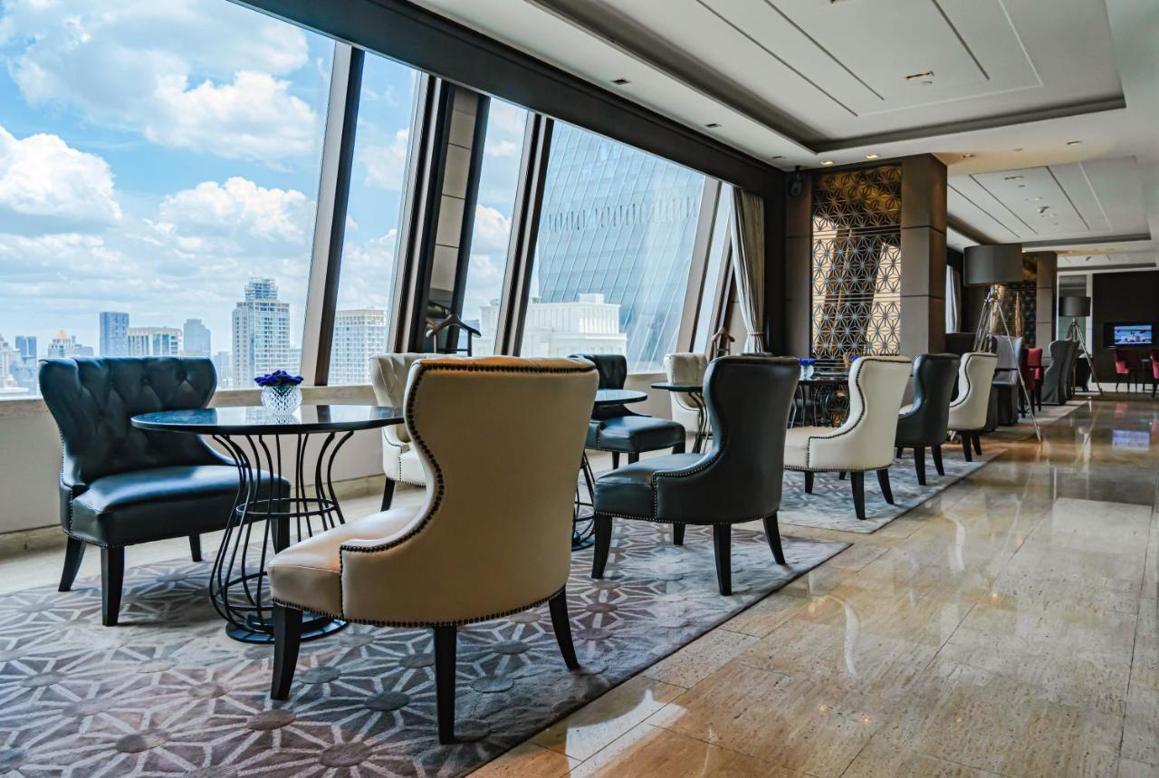 The Okura Prestige Bangkok Hotel Exterior photo The Club Lounge at Suvarnabhumi Airport