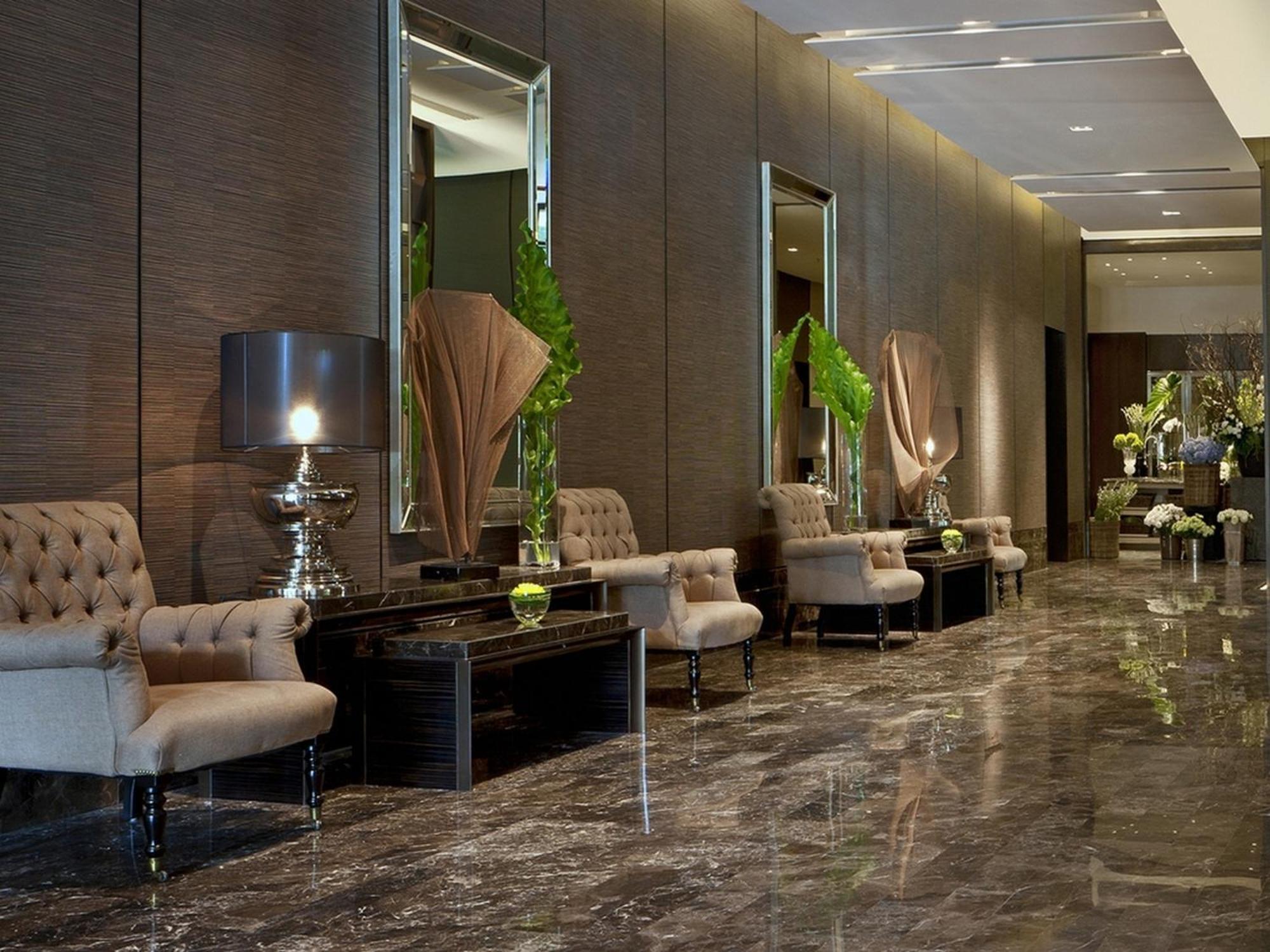 The Okura Prestige Bangkok Hotel Exterior photo The lobby